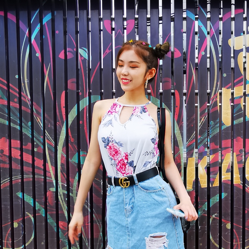 Floral sleeveless top soft comfy chic shirt